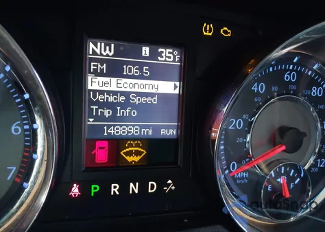 2015 Chrysler Town & Country Touring from USA, damaged, VIN 2C4RC1BG1FR661825